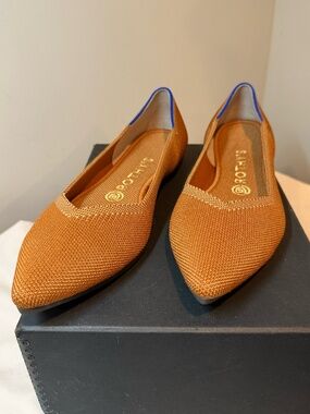 Rothy's Burnt Orange Rust Knit Pointed Toe Flats with Blue Trim